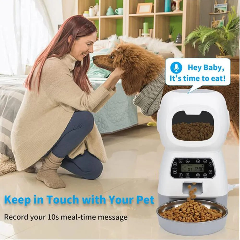 Automatic pet feeder